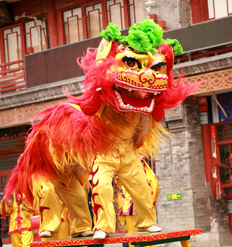 舞狮贺新春6图片下载